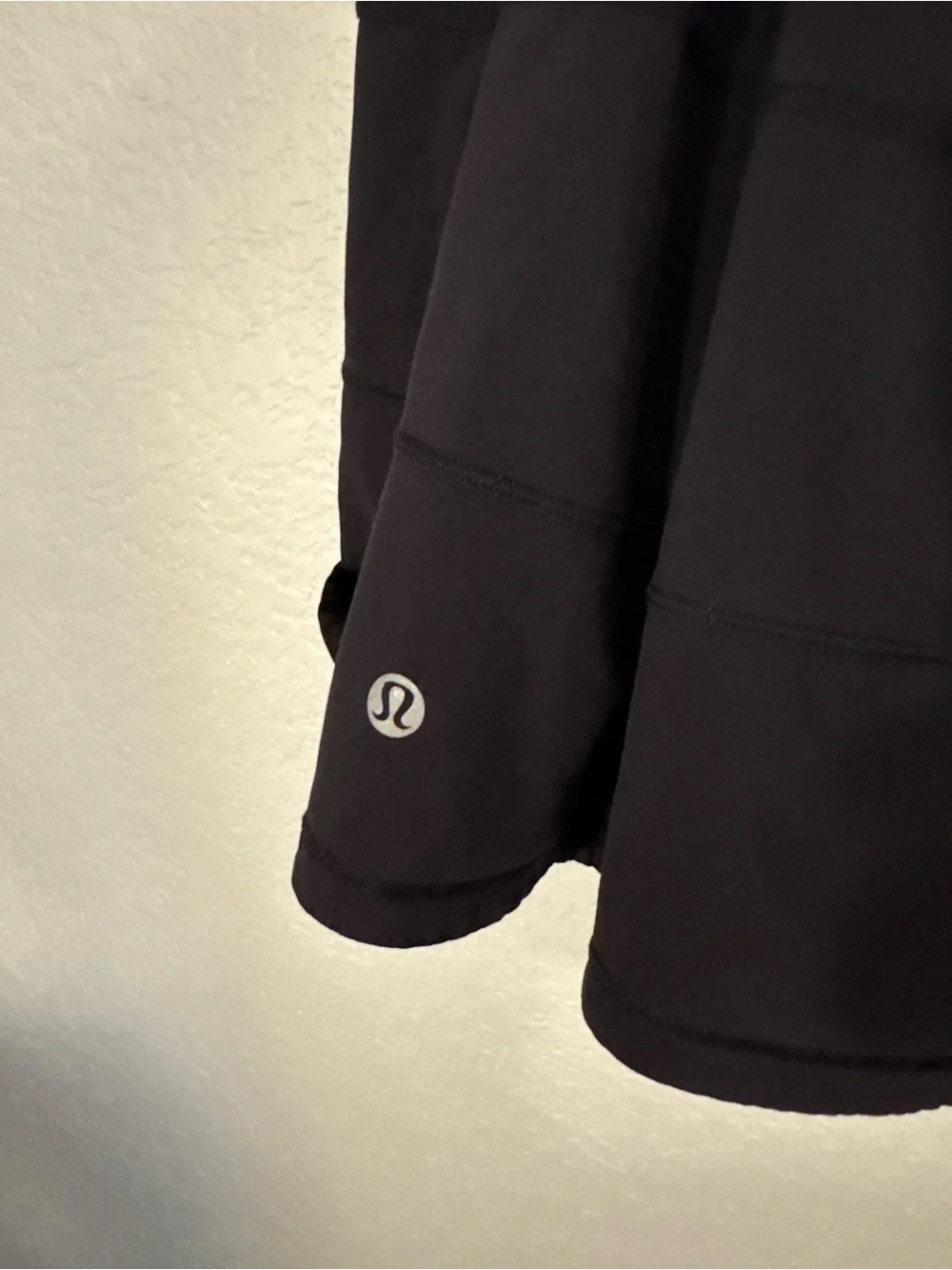 lululemon athletica flattering skater